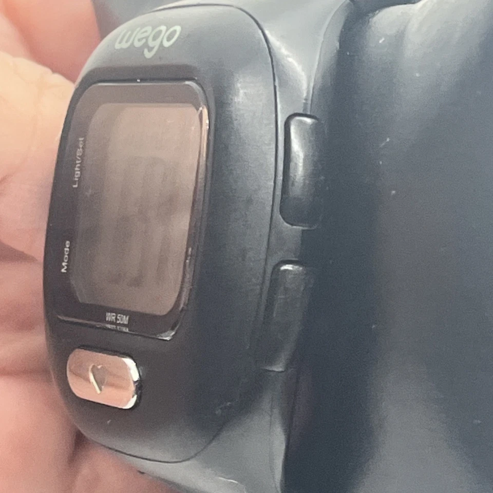 Relógio Wego unissex sensor de frequência cardíaca e oxigênio pulseira de borracha preta como está - Imagem 3 de 4