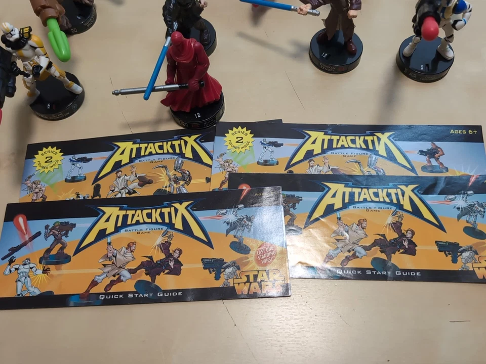 Lote Hasbro Star Wars Attacktix 2005 ~ 16 figuras, 2 cañoneras y accesorios varios Foto 2 de 4