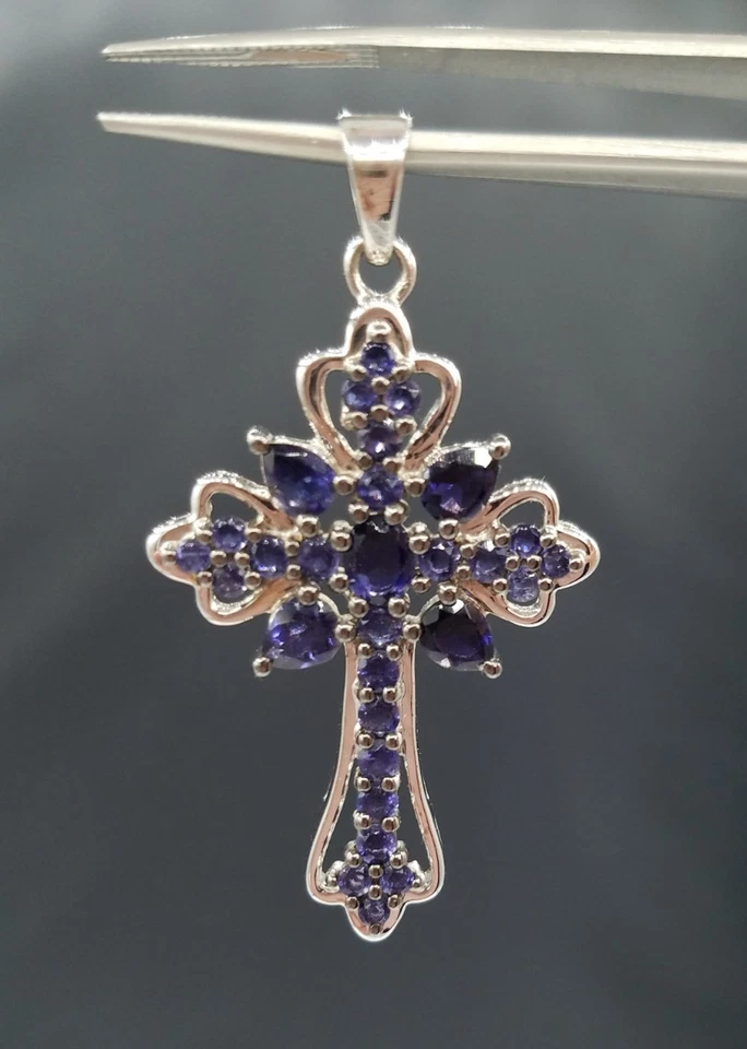 Colgante cruz de piedras preciosas y plata de iolita Foto 4 de 4