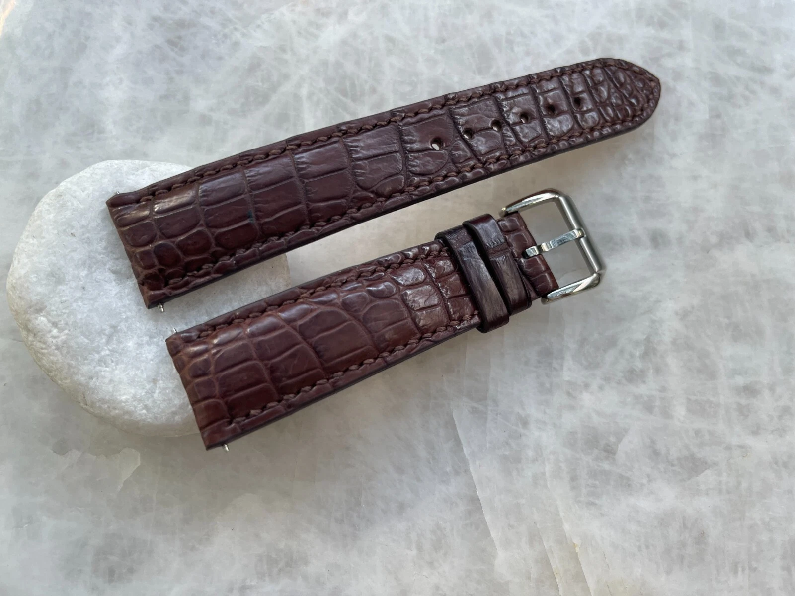 20mm/18mm Brown Alligator Crocodile Print Leather Watch Strap Band