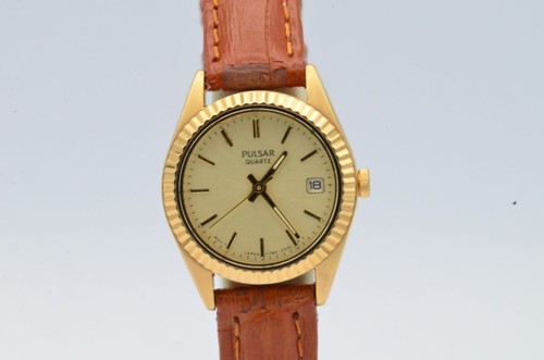 PULSAR QUARZ DAMEN UHR STAHL VERGOLDET 28MM SCHÖNER ZUSTAND V810 ARMBANDUHR 2 - 第 1/9 張圖片