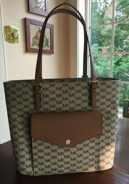 MK tote jet set