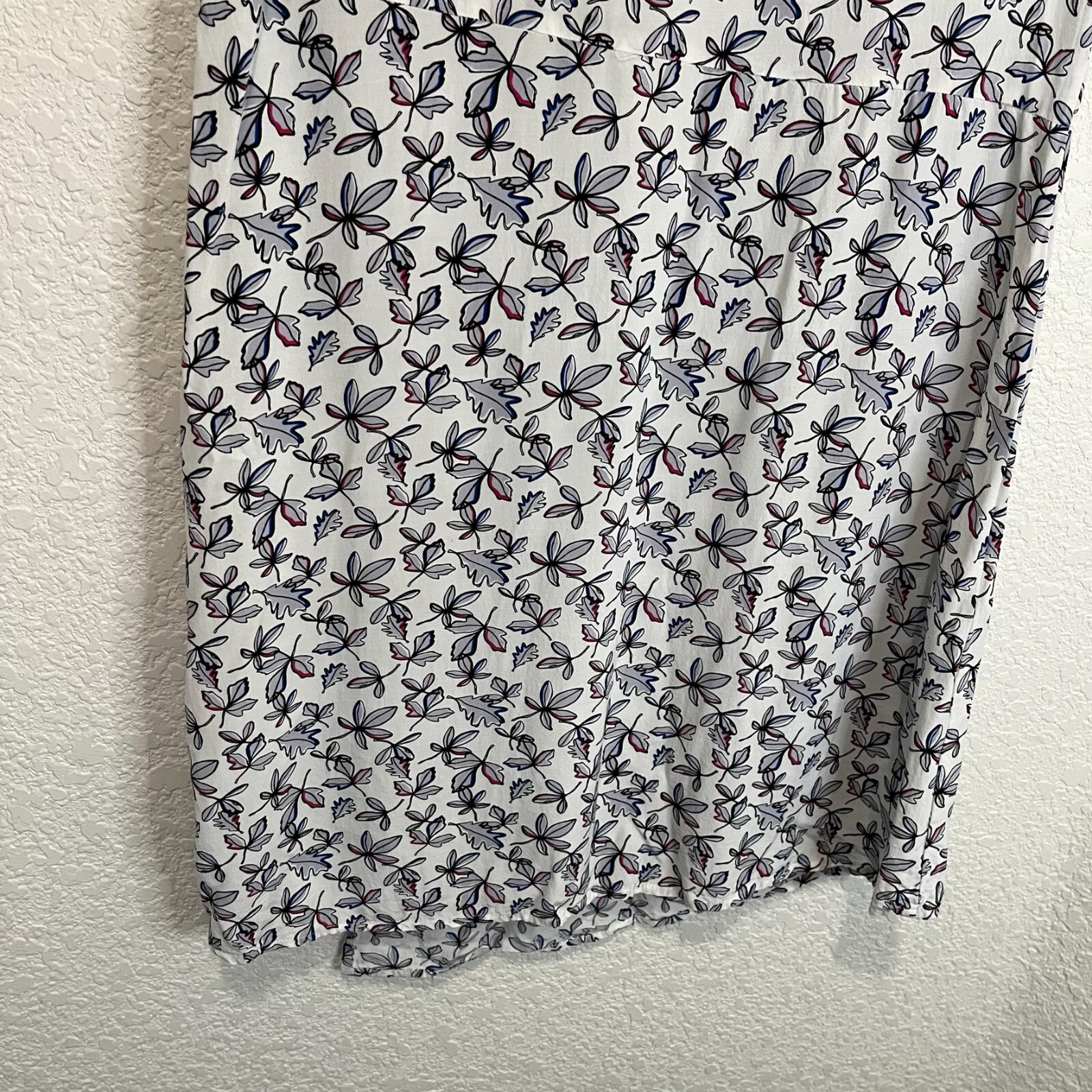 Tommy Hilfiger V Neck Faux Wrap Floral White Navy Pink Viscose Dress Womens Sz 6 thumbnail 7