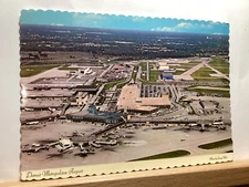 Detroit Metropolitan Airport: Wayne County, MI - Vintage Postcard