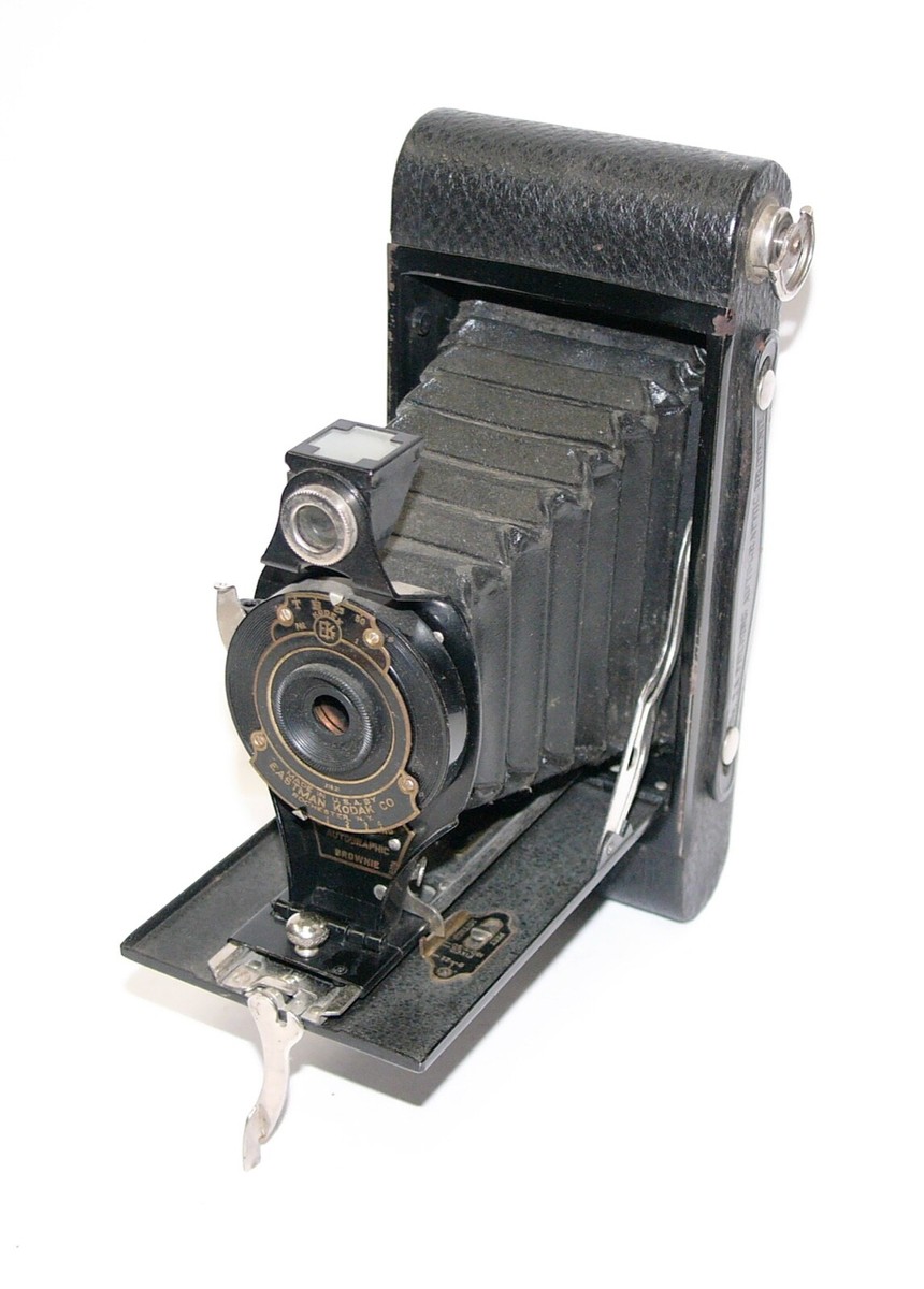 Kodak No. 2A Folding Autographic Brownie Camera | eBay