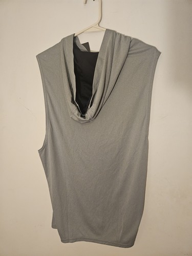Camisa con Capucha Under Armour Velocity Sin Mangas Para Hombre L GRANDE NUEVA NUEVA CON ETIQUETAS - Imagen 2 de 8