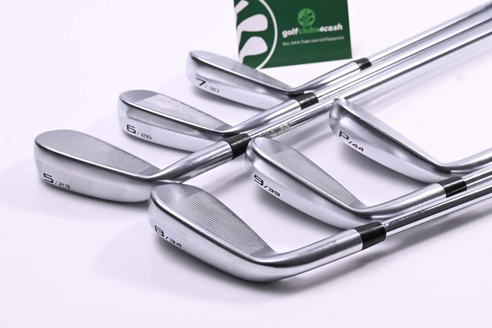 Cleveland Launcher UHX Irons / 5-PW / Regular Flex Dynamic Gold DST 98 R300 - Image 4 of 4