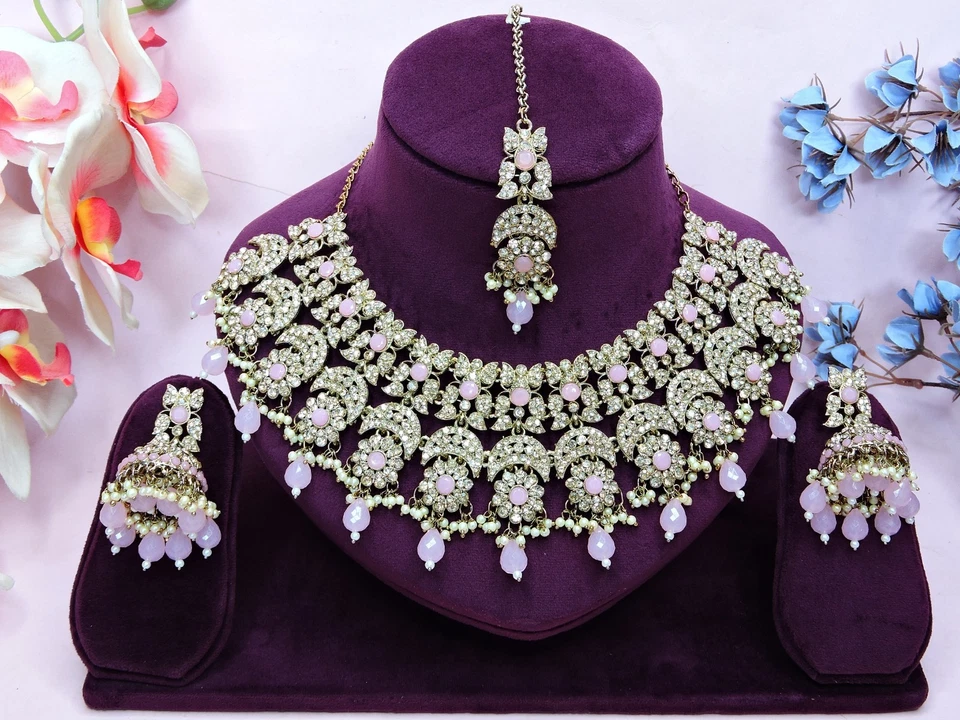 Indian Traditional Wedding & Bridal Gold Plated Rhinestone & Pearl Jewelry Set - Image 2 of 3