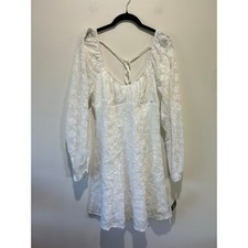 Wild Fable white dress size M lacey open back sleeves embroidery romantic NWT