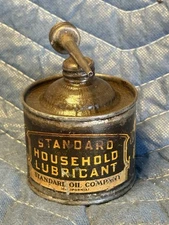 Vintage Standard Oil Company Household Lubricant 4 oz. Can