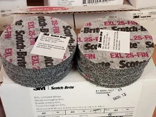 (10) 3M Scotch Brite EXL Unitized Deburring Wheel 2S Fine 3” x 1/4” x 3/8”