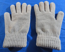 NEW WINTER COLD WEATHER THICK LIGHT GRAY OUTDOOR ACRYLIC POLY KNITTED GLOVES