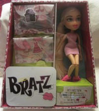 bratz poupée