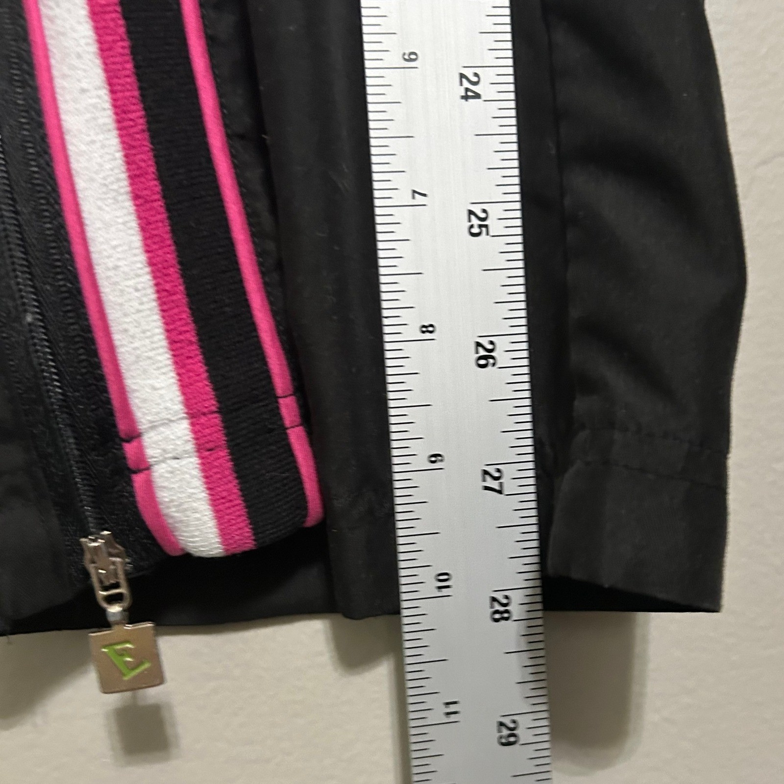 Picture 9 of 19