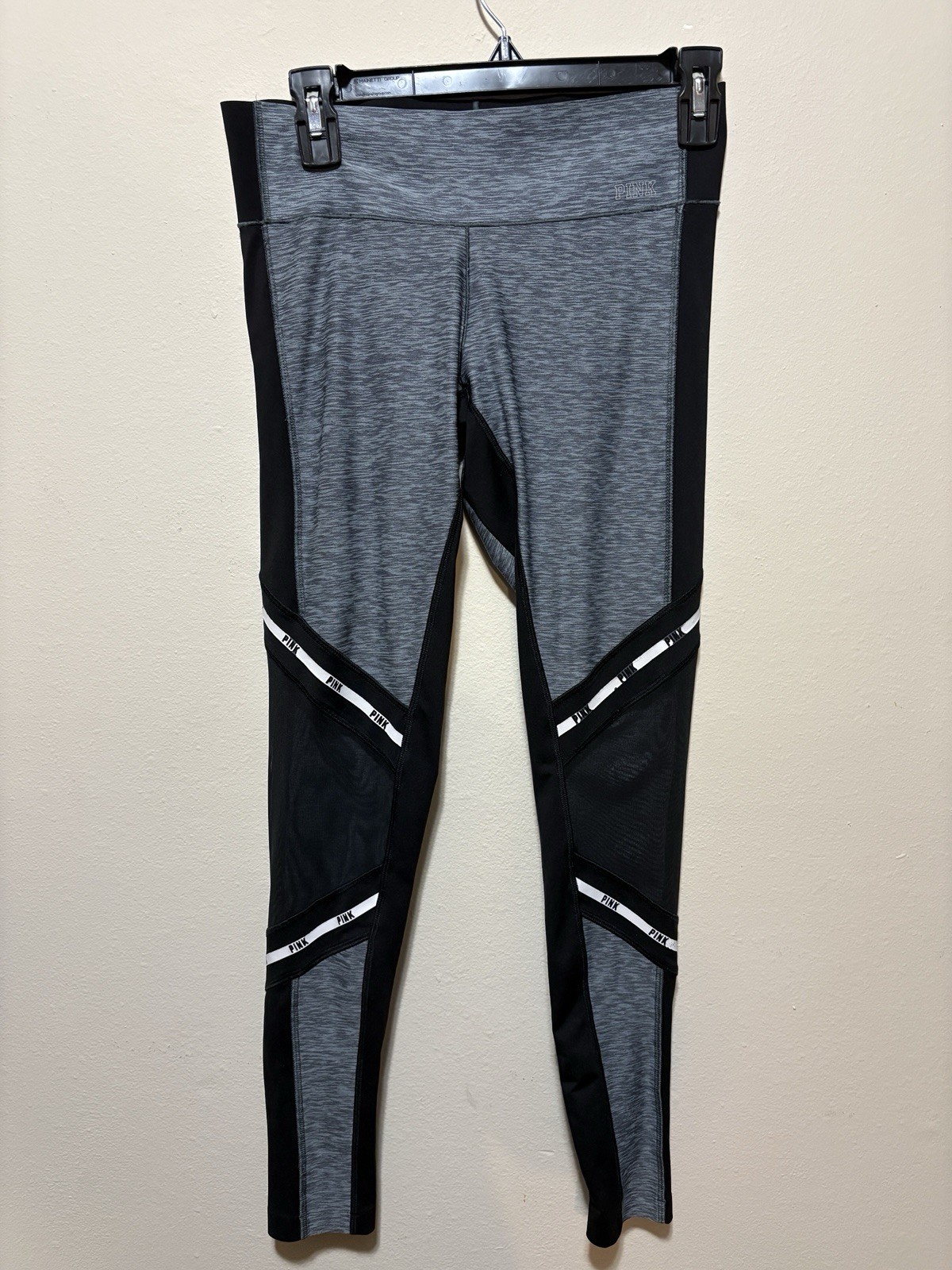 Victoria's Secret Pink Black And Gray Leggings Size Small