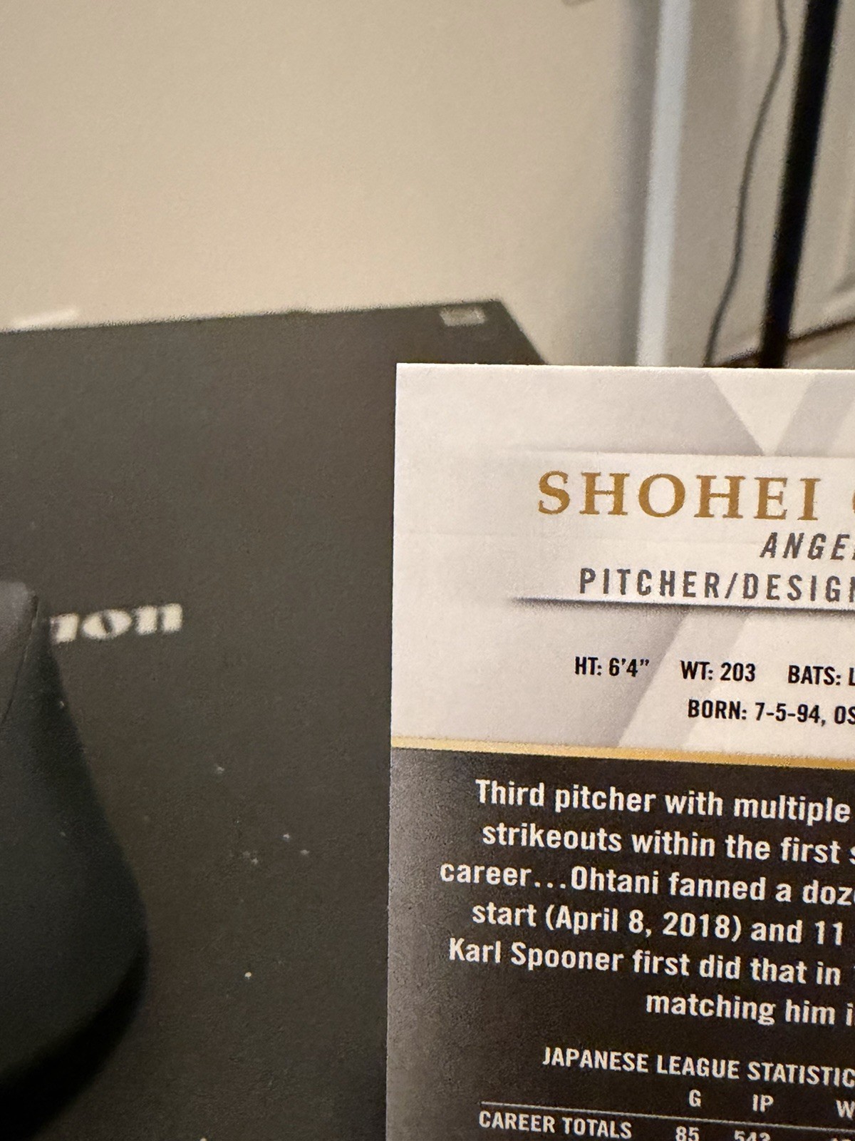 2018 Topps Gold Label - Shohei Ohtani #17 Class 2 (RC) view 10