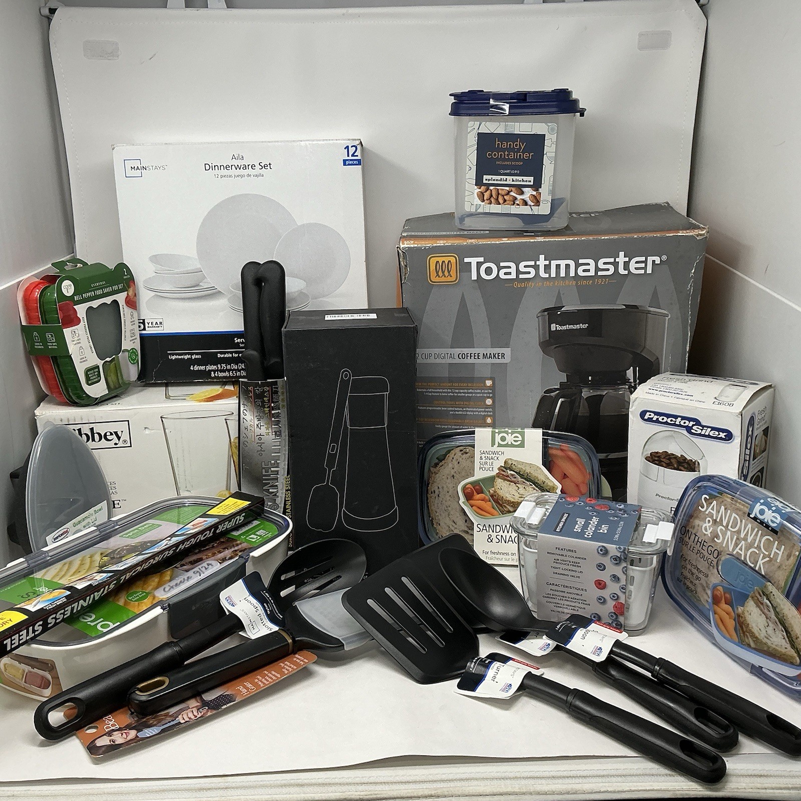 Huge Kitchen Bundle NEW Coffee Maker Dinnerware Glasses Grin