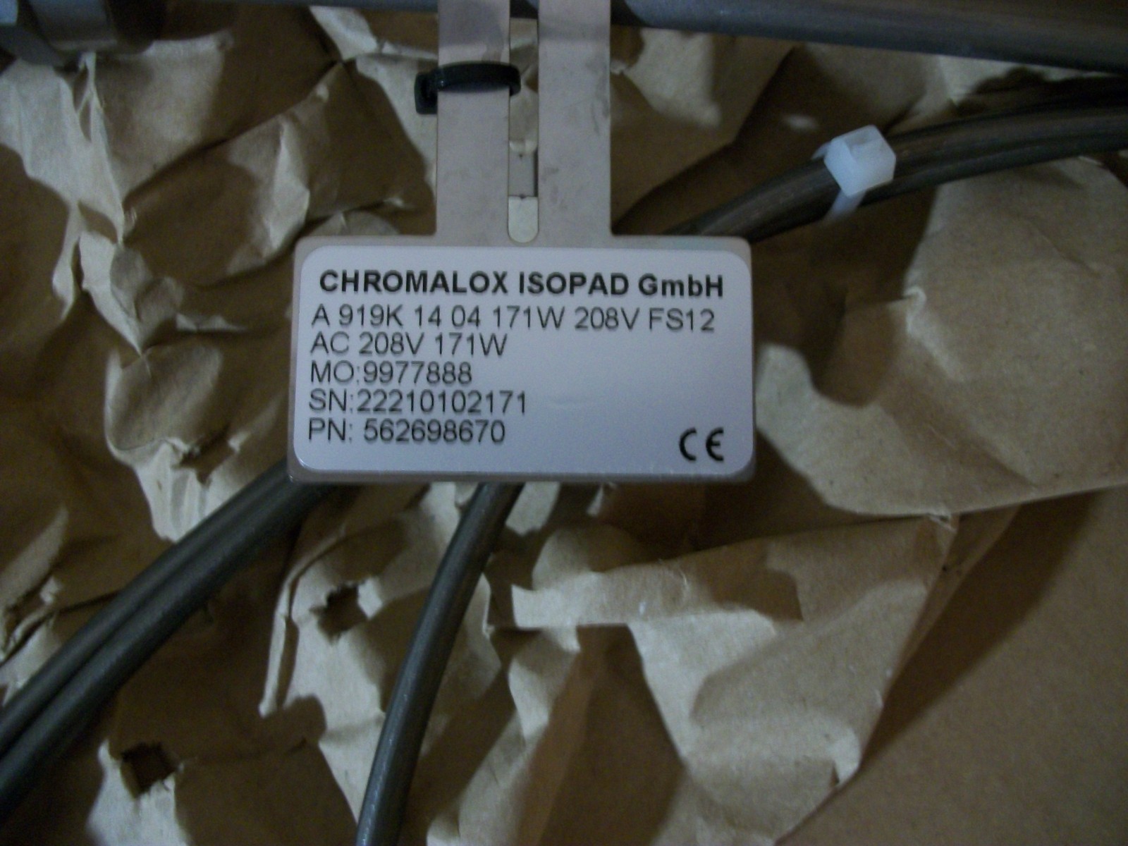 NEW CHROMALOX  HEATING CABLE 562698670  A 919K 14 04 171W  208V FS12