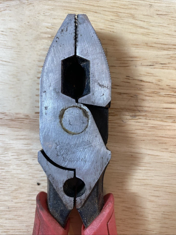 Milwaukee 9” Lineman’s Alicates Crimpadora Cortador de Alambre Agarre Cómodo – Herramienta EE. UU. Foto 2 de 4