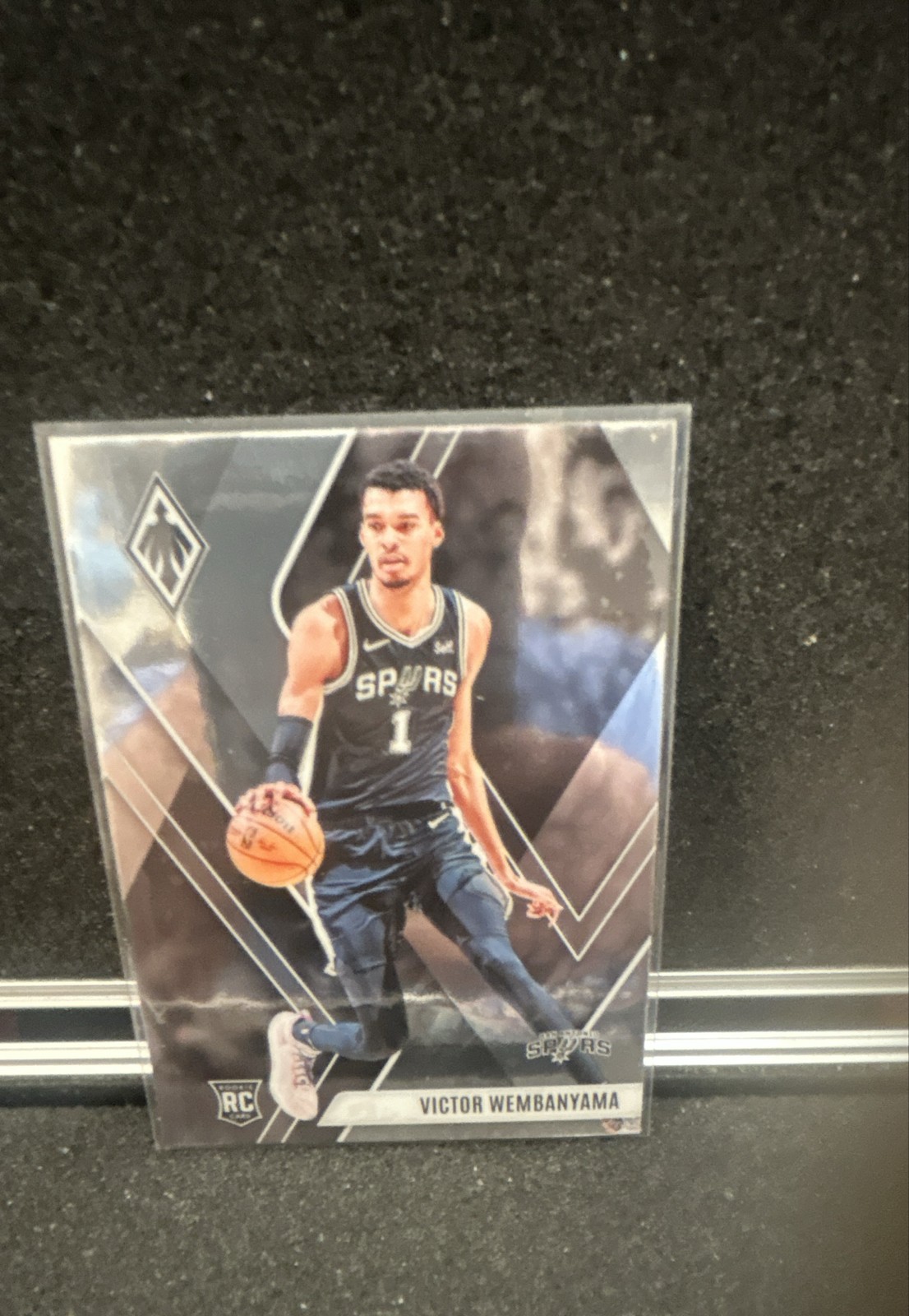 2023-24 Panini Phoenix - Rookies Victor Wembanyama #256 (RC)