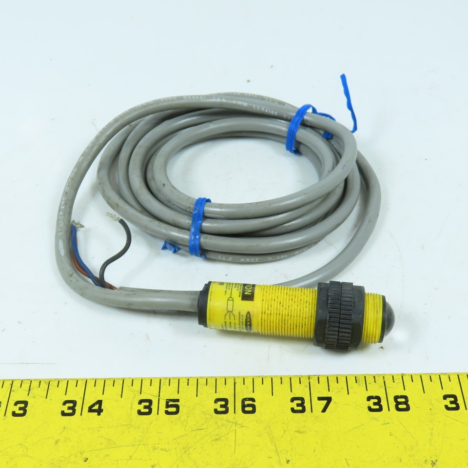 Banner S186ELD 18mm Plastic Threaded Barrel Laser Emitter