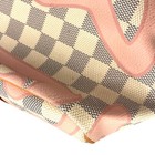 Bild 12 von 24