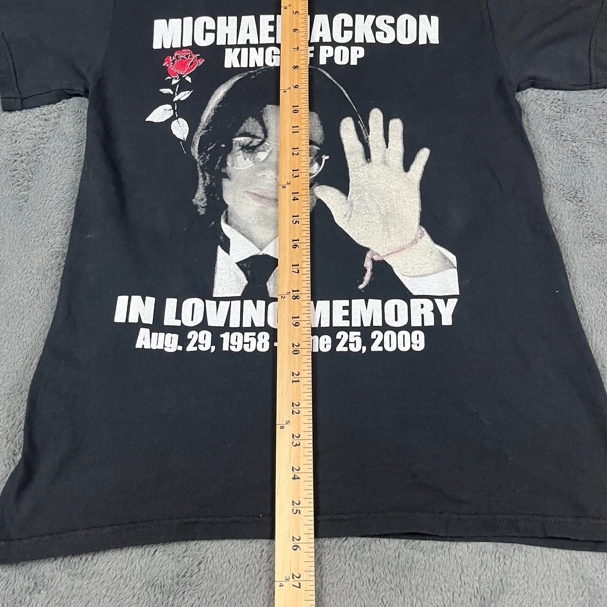 Michael Jackson In Loving Memory 2009 T-Shirt Size Small