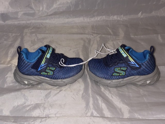 skechers no tie shoes