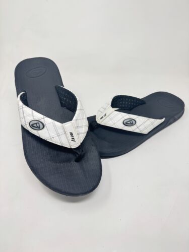 Men's Reef Flip Flops Sandals Shoes Size 10-11 White & Black