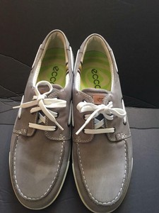 ecco mens boat shoes