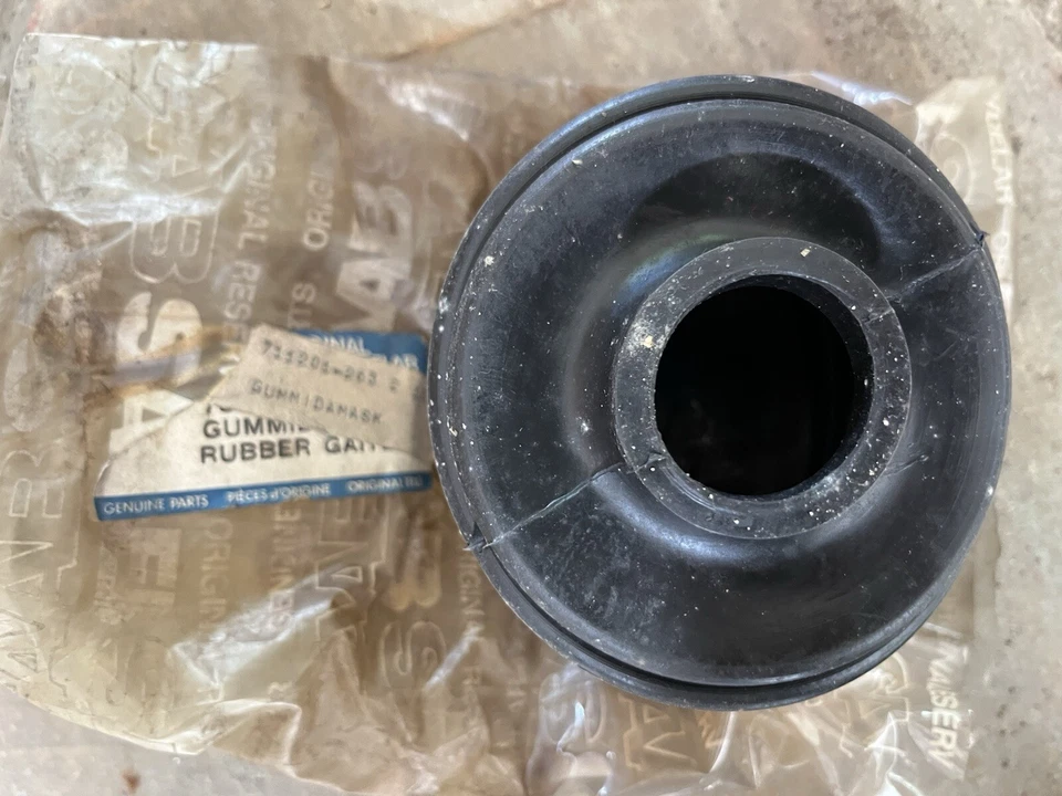 SAAB 96 SPORT MONTECARLO 850 / SONETT / V4 1964-1969 EJE DE TRANSMISIÓN MALETERO EXTERIOR N.O.S Foto 2 de 4