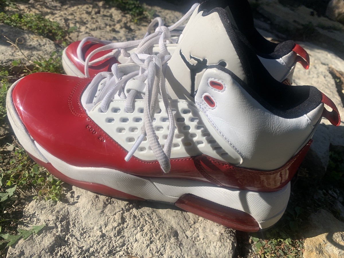 NIKE Jordan Maxin 200 White Black Red Basketball Shoes Men's Size