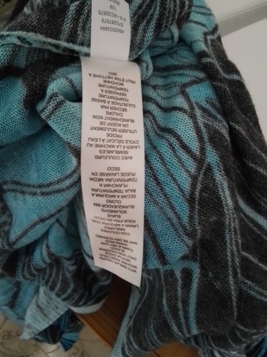 Size 2 CHICOS Colorful 3/4 Sleeve Open Front Wrap Top - Picture 6 of 6