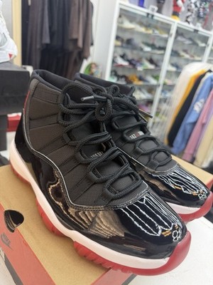 Nike Air Jordan 11 Retro Bred 2019 Size 10.5 Black Red XI 378037-061 Worn 1x