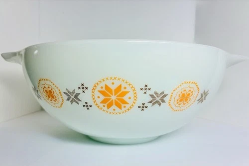 Pyrex 444 Town and Country Brown Orange Vintage Cinderella Mixing Bowl 4qt