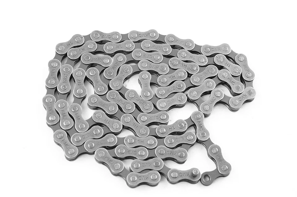 KMC HV500 6 / 7 Speed Bike Chain - Image 2 of 2