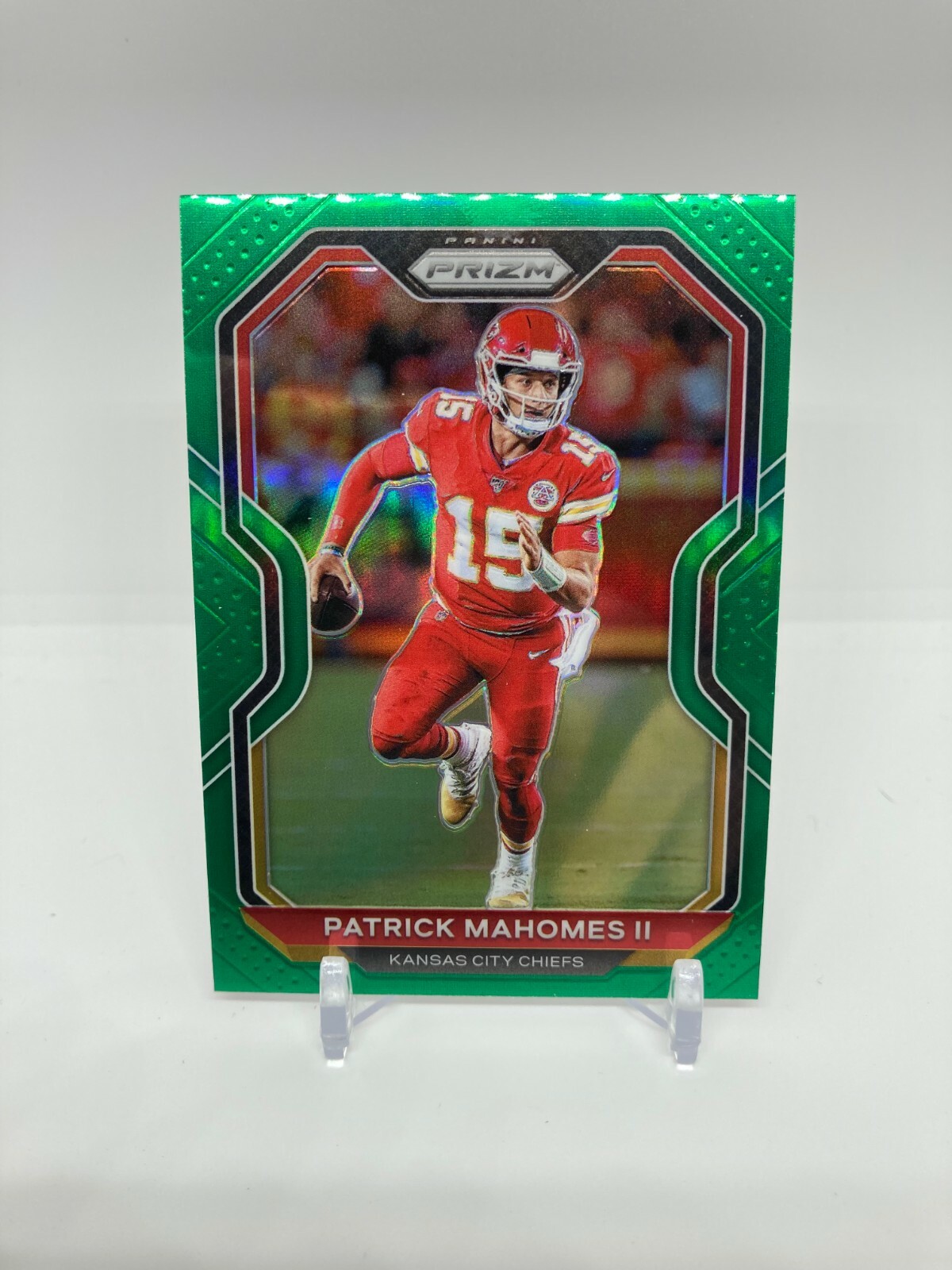 2020 Panini Prizm Patrick Mahomes II Green Prizm Parallel #124 KC Chiefs