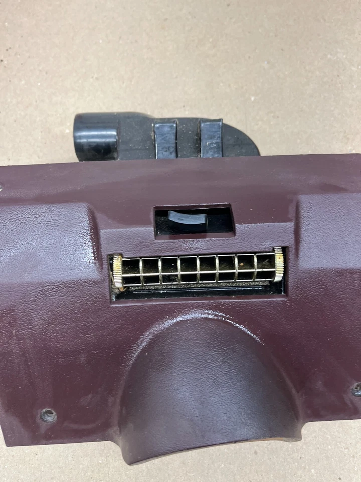 1981 85 86 87 Monte Carlo Malibu El Camino moldura de columna inferior con enfriador de bolas de ventilación Foto 3 de 4