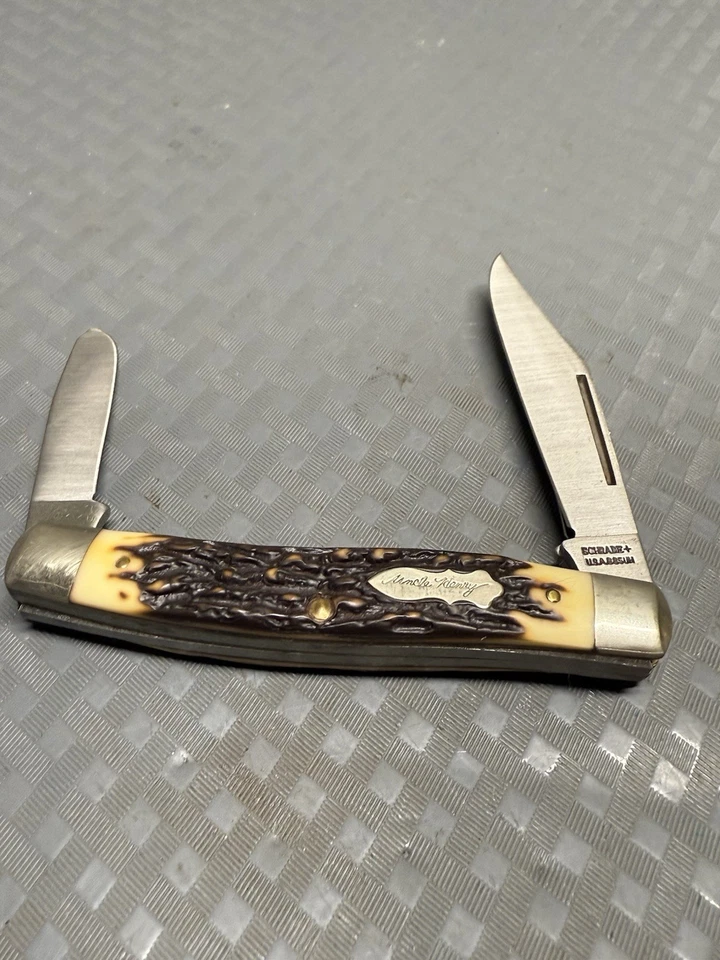 Schrade 885UH Uncle Henry Folding Knife 3 Stainless Steel Blades With Sheath - Image 3 of 4