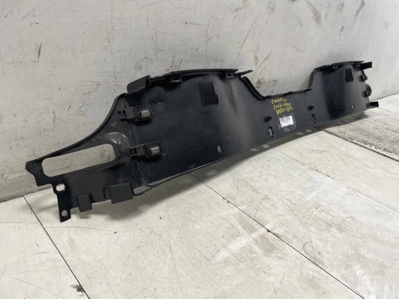 2006 克莱斯勒 CROSSFIRE 限量后座皮带上盖板 原始设备制造商 + — 第 4/4 张图片