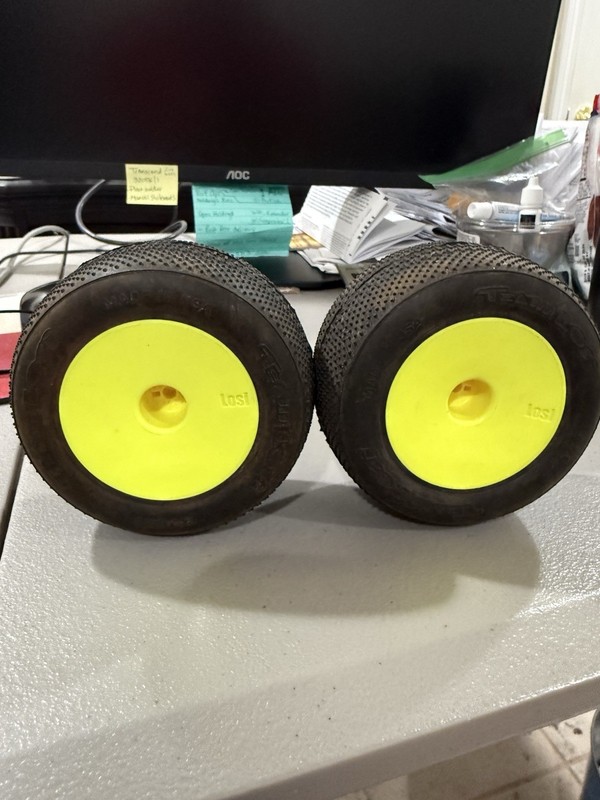NEW Losi 1/10 Mini Pin Rear Mounted  Tires/ Wheels Yellow (2) Brand New