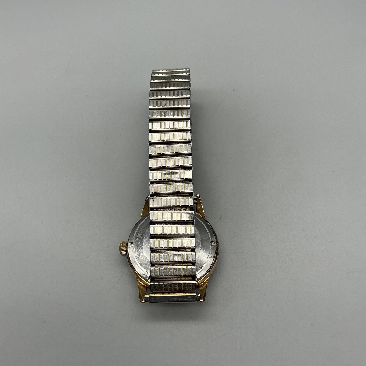 Vintage Revue Mens Watch 34mm Gold Tone 17 Swiss Jewels  display picture 1