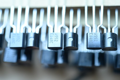 20PCS Original NEC Low Noise Transistor 2SA992-E for Audio Amp (≒ 2SA970 ) - Picture 7 of 12