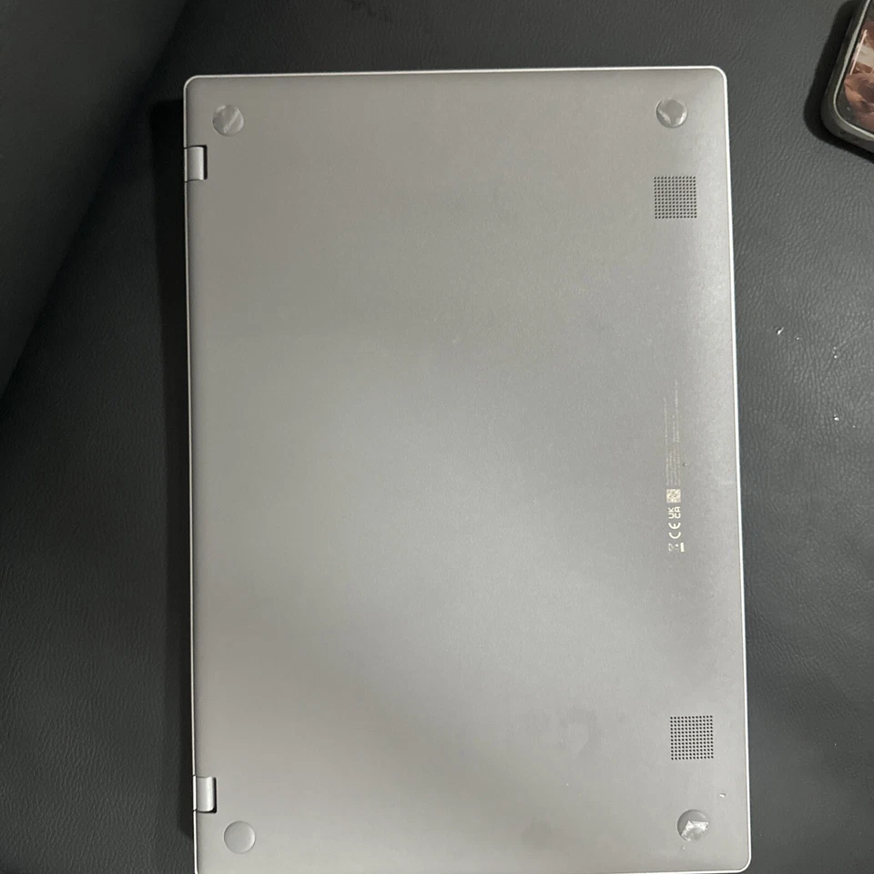 Samsung Galax chrome  (64GB eMMC, Intel inside 4GB RAM) Chrome - Image 4 of 4