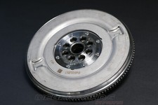 5A47767 Dual Mass Flywheel New & OEM BMW 7er G70 740d X 5er G60 G61 540dX 0km