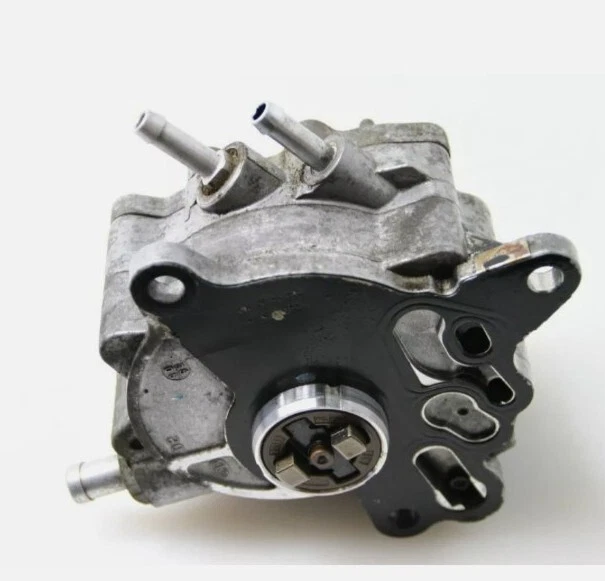 Vacuum Pump fits VW JETTA Mk3 2.0D 05 to 08 Bosch 03G145209 03G145209C Quality - Image 2 of 4