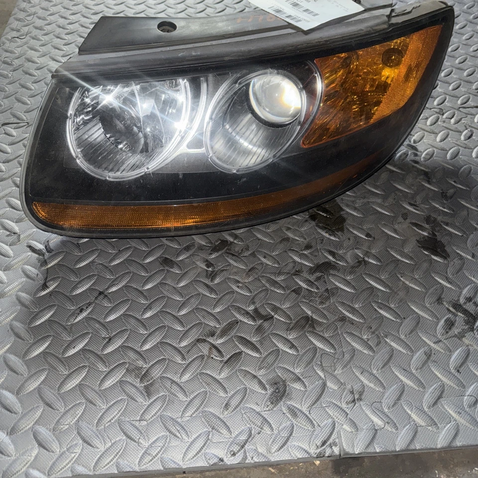 Driver Left Headlight Thru 07/24/2011 Fits 10-12 SANTA FE 343702 - Image 2 of 4