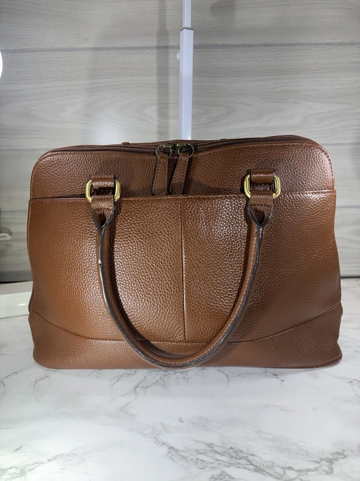 CARTERA GIANI BERNINI CUERO MARRÓN ABOVEDADA CUERO TEJIDO ACENTO EN LA PARTE DELANTERA USADA EN EXCELENTE ESTADO Foto 3 de 4