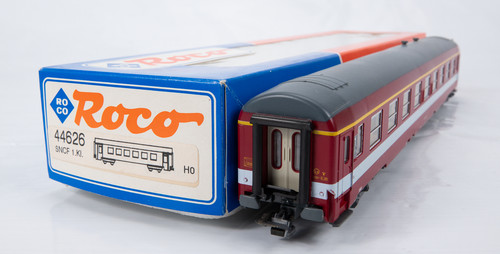 Roco 44626 Personenwagen UIC-Y 1. Kl der SNCF, sehr guter Zustand | Condition: Gebraucht