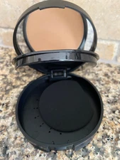 Bareminerals Barepro 16Hr Skin Perfecting Powder Foundation 8g ~ Light 20 Warm